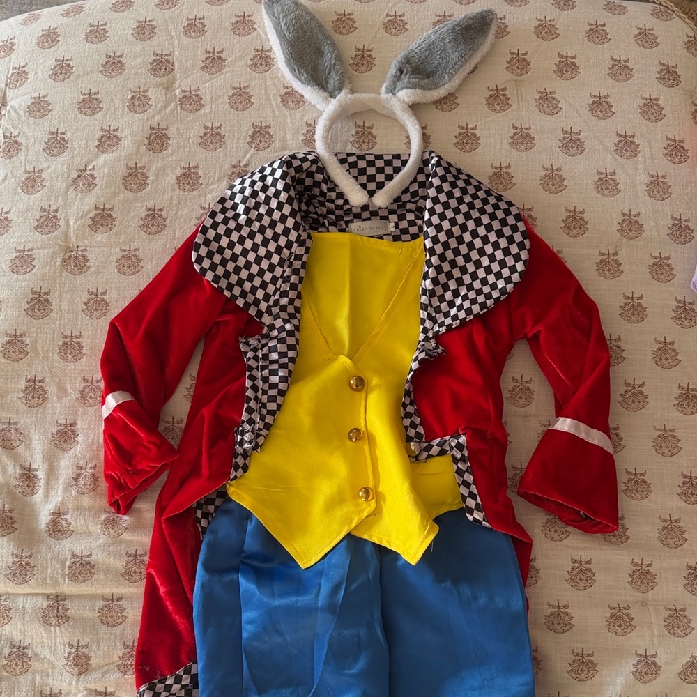 Trish Scully white Rabbit Costume from Alice in wonderland